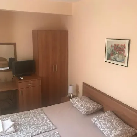 Family Astra 3* Черноморец